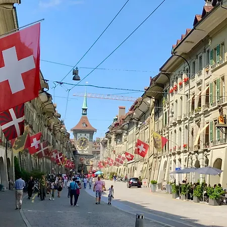 Old Town - Self Check-in Apartment