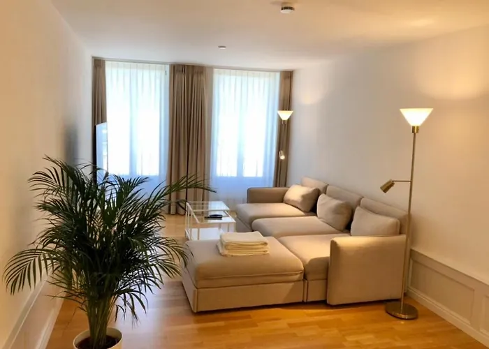 Old Town - Self Check-in Apartment