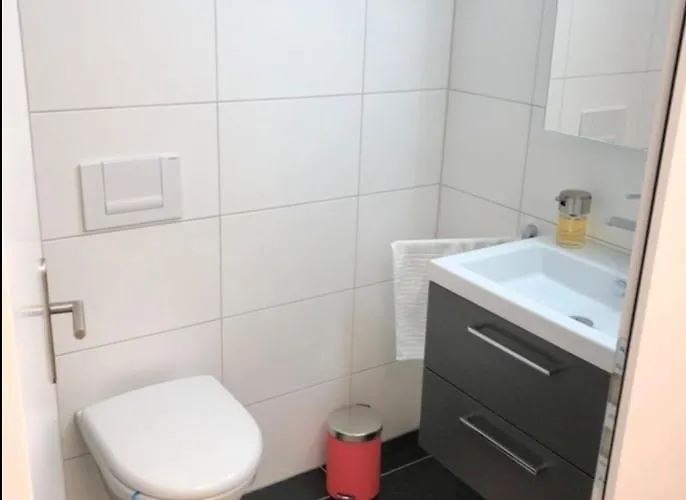 Old Town - Self Check-in Apartment