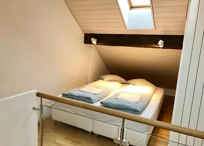 Old Town - Self Check-in Apartment